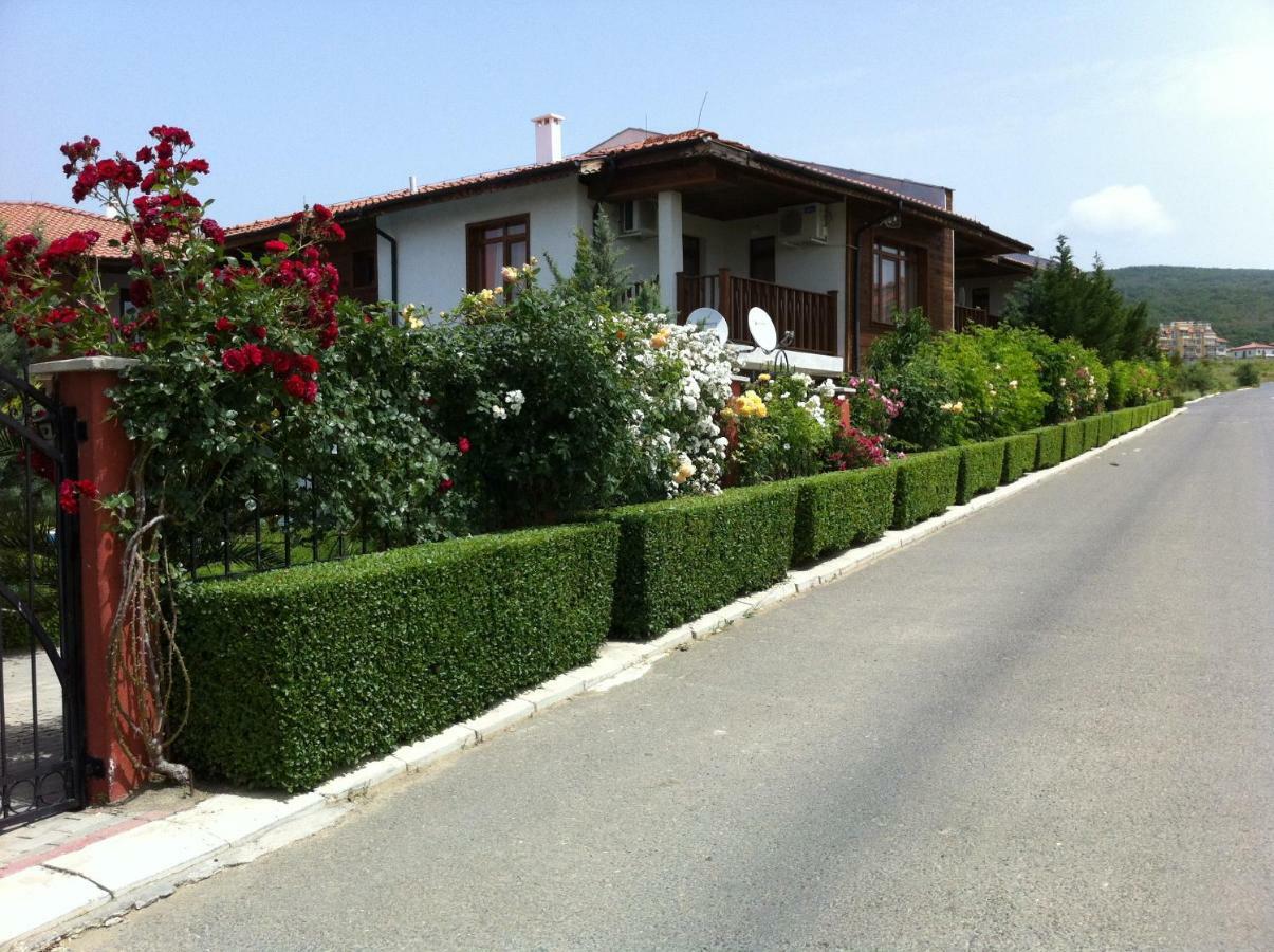 Hilltop Villa بورغاس المظهر الخارجي الصورة