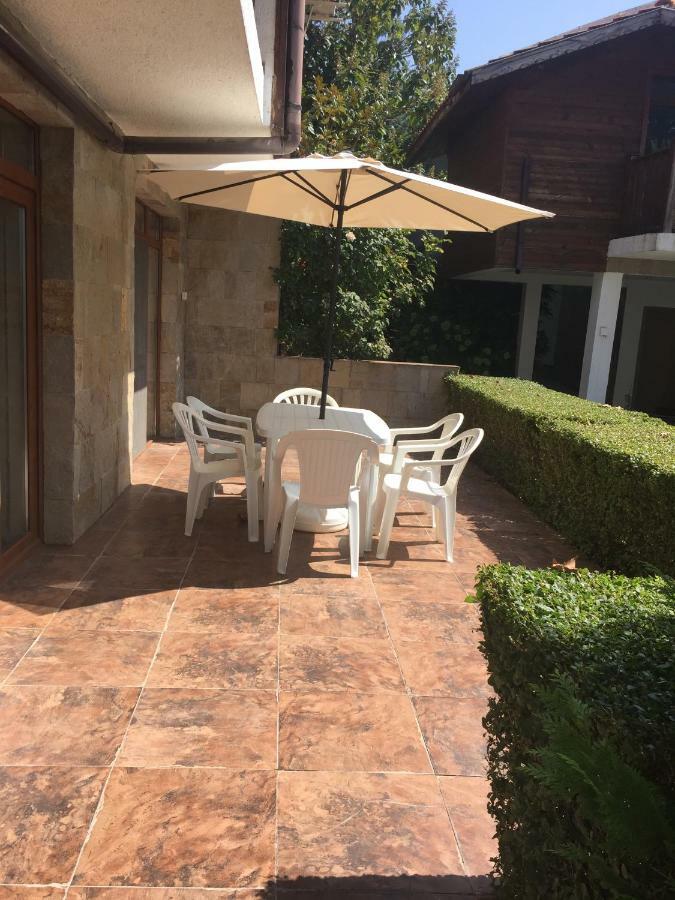 Hilltop Villa بورغاس المظهر الخارجي الصورة