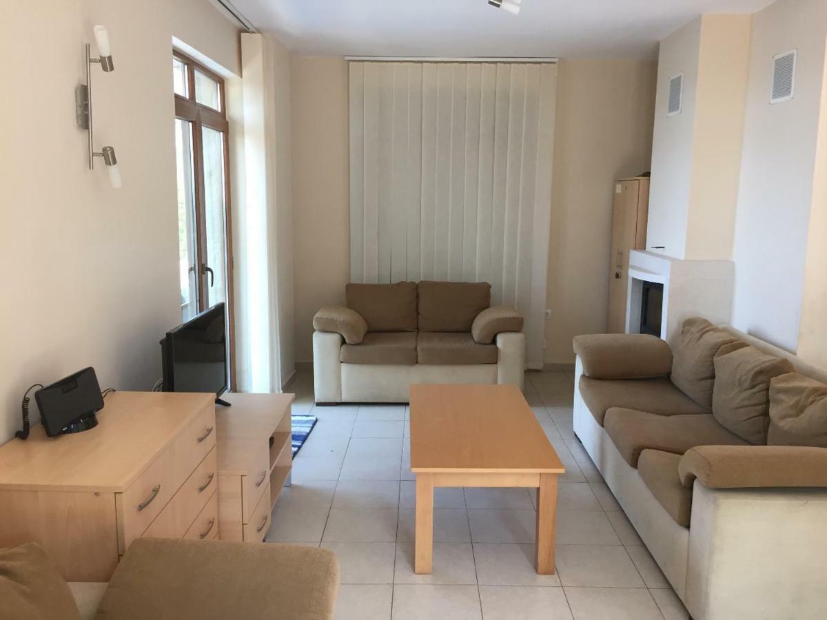 Hilltop Villa بورغاس المظهر الخارجي الصورة